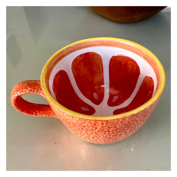Hand painted Orange Slice Ceramic Coffee Mug with Textured Glaze - Picture 4 of 10